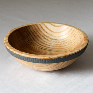 Small Olive Ash Bowl with Textured Colored Band