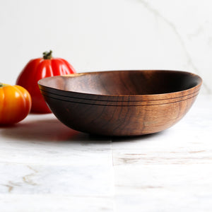 Small Walnut Bowl, Handturned, Grooved Rim